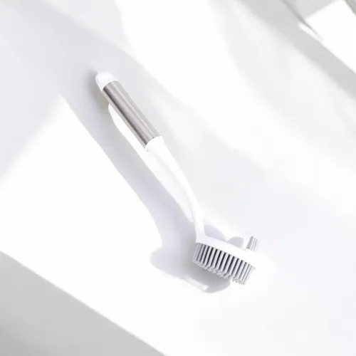 Cepillo de Silicona Oval con Mango de Acero